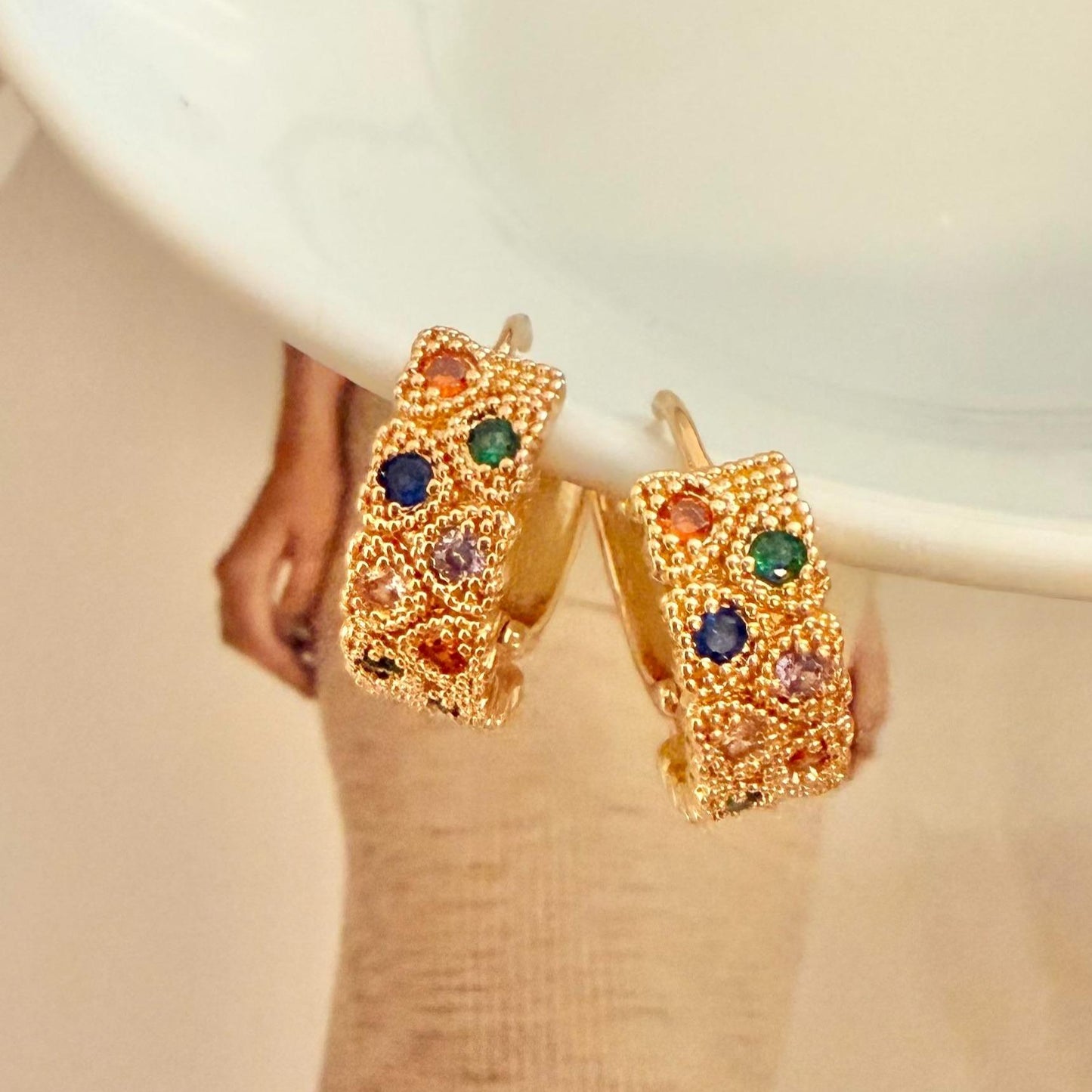 Pendientes Artes Versalles de - Diseño Elegante y Resistente