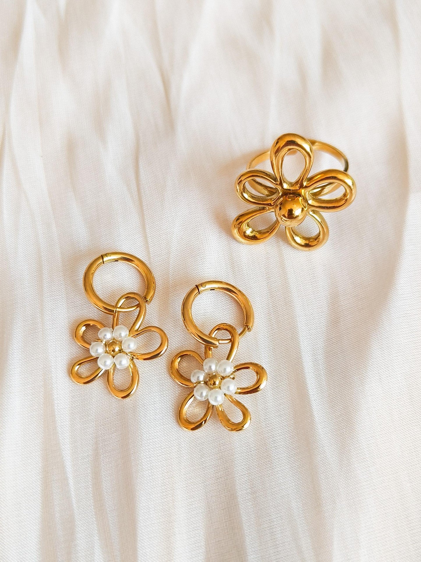 Pendientes magrarita perlitas