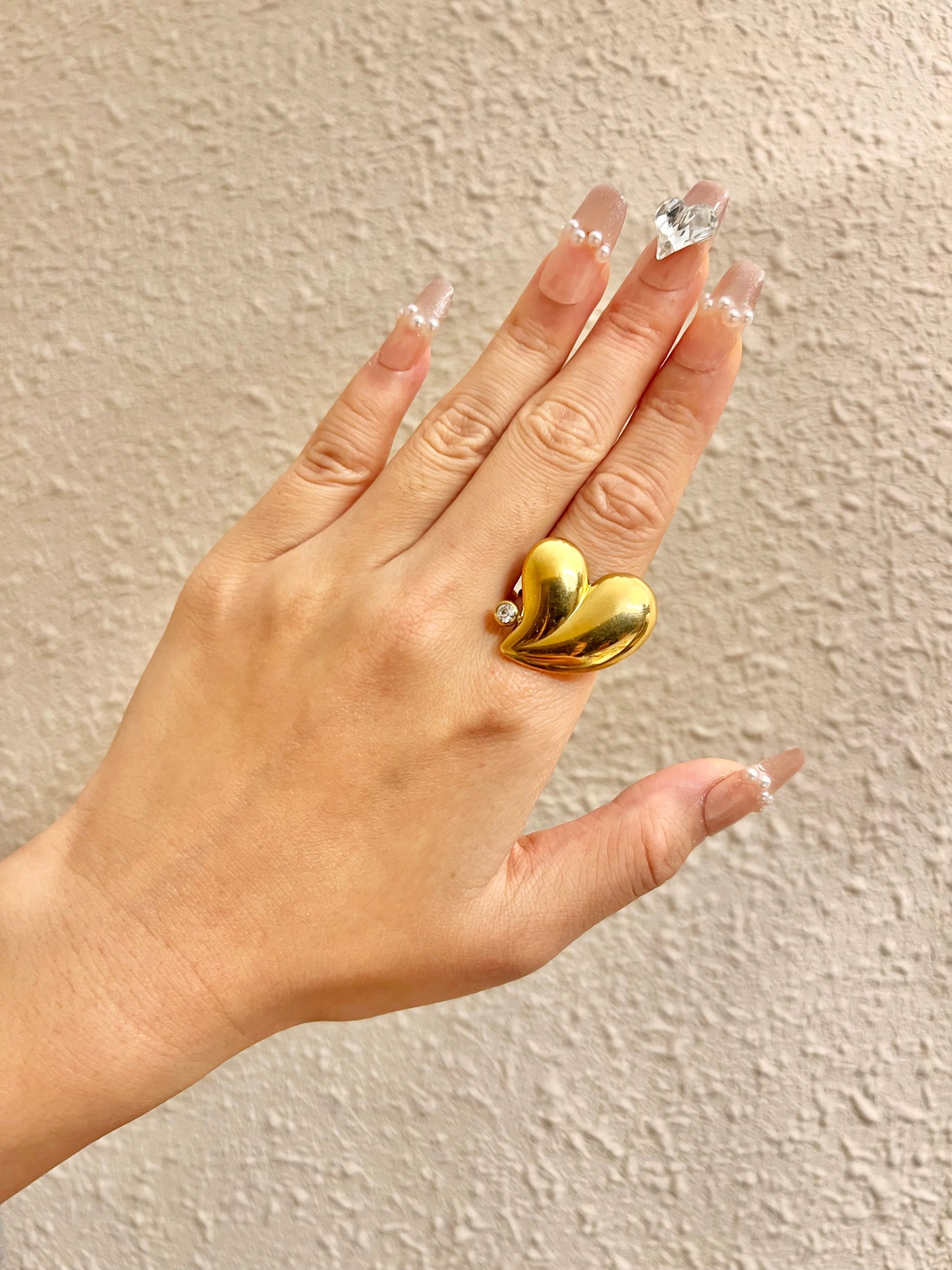 Anillo ajustable de corazón gordito con brillo