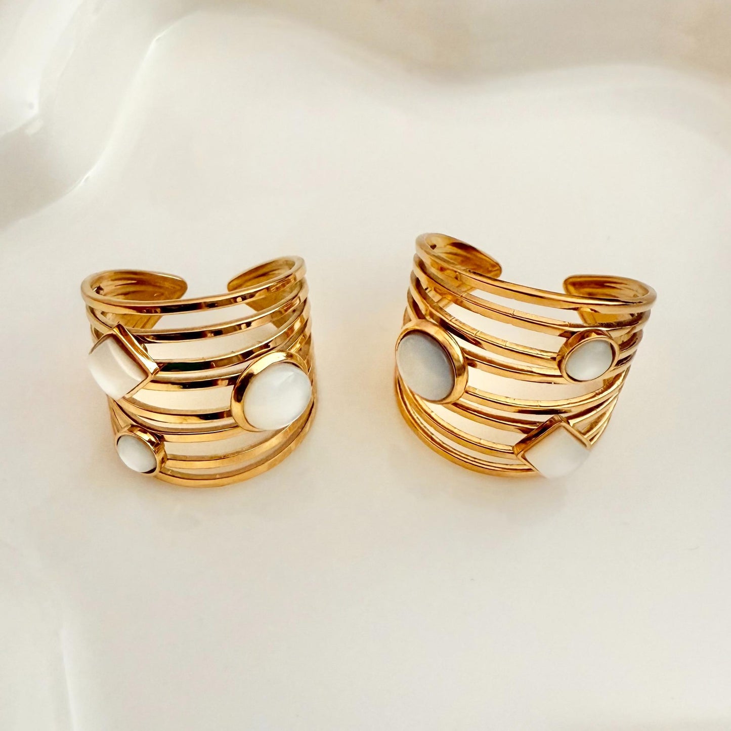 Anillo SISI Ajustable (TRES PIEDRA)