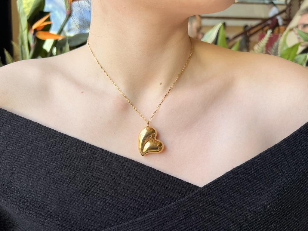 Precioso collar de corazón (a juego)