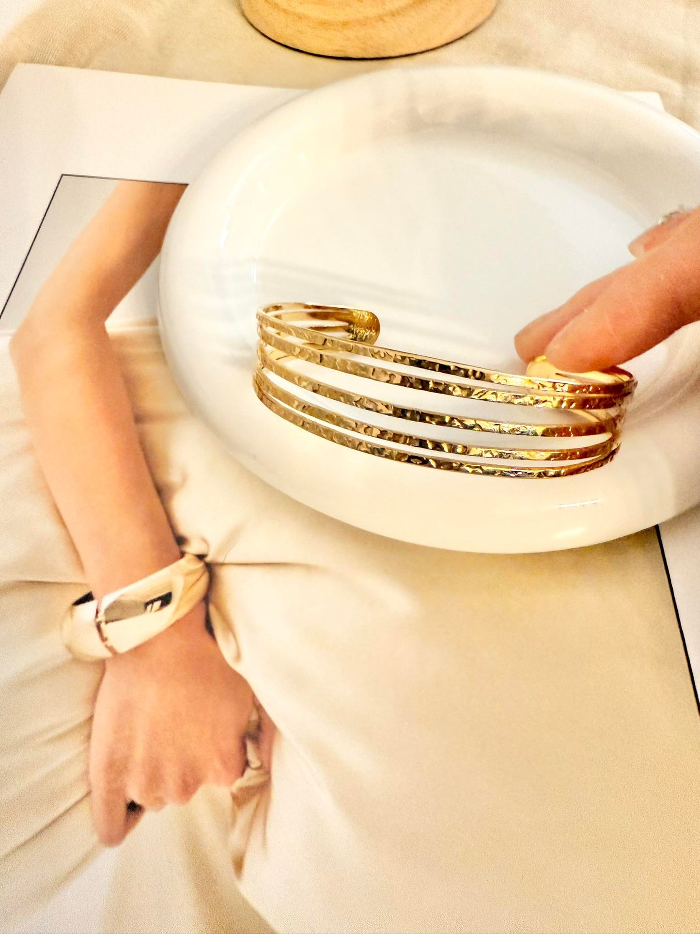 Pulsera Rígida Atenea Ajustable
