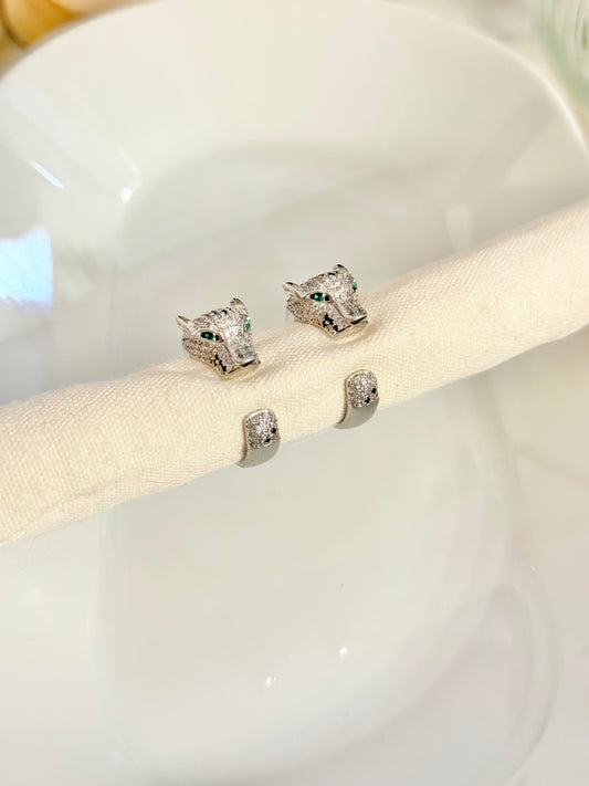 Anillo Jaguar Plateado Ajustable 18-19