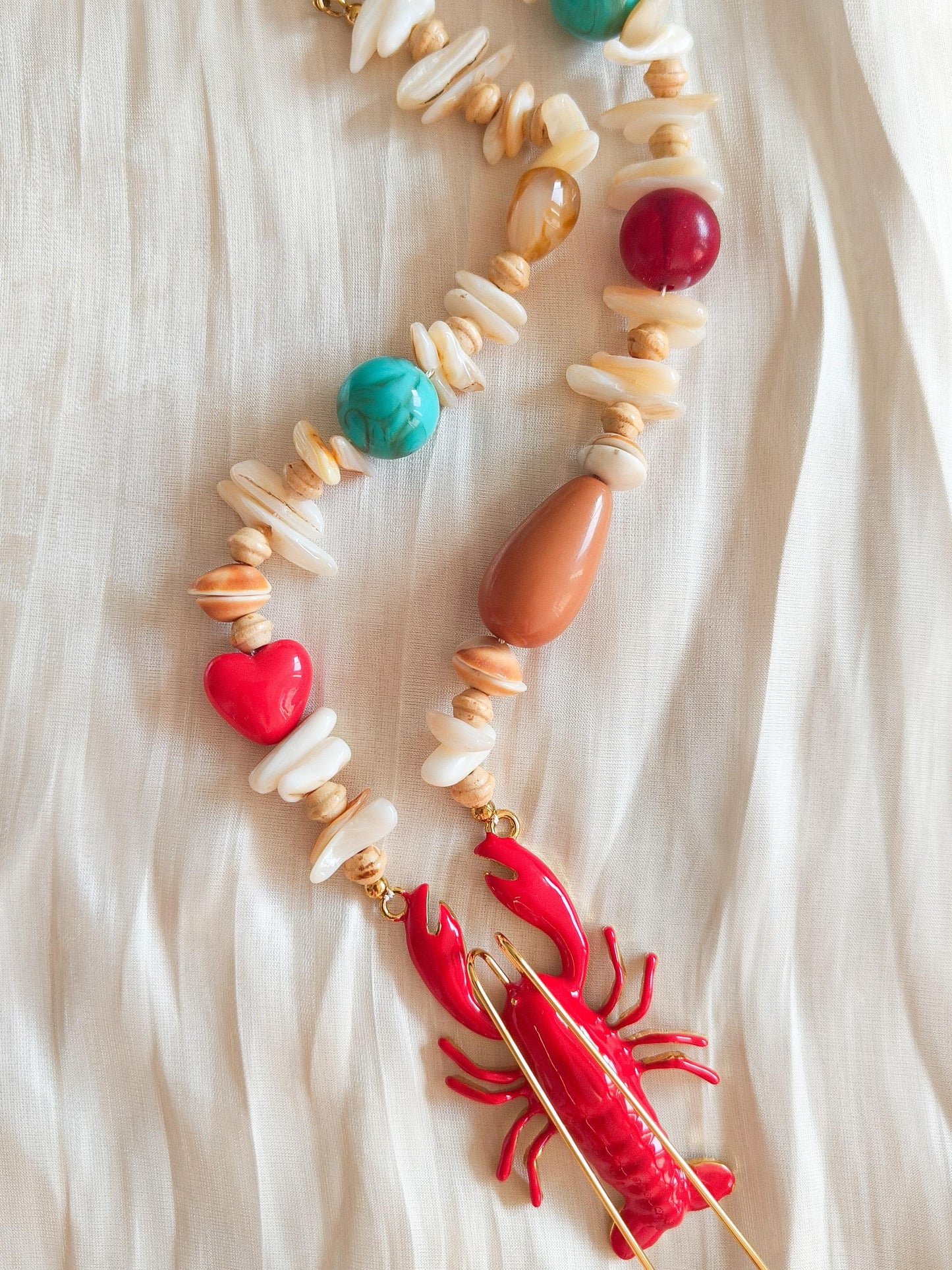 Collar bogavante grande con concha