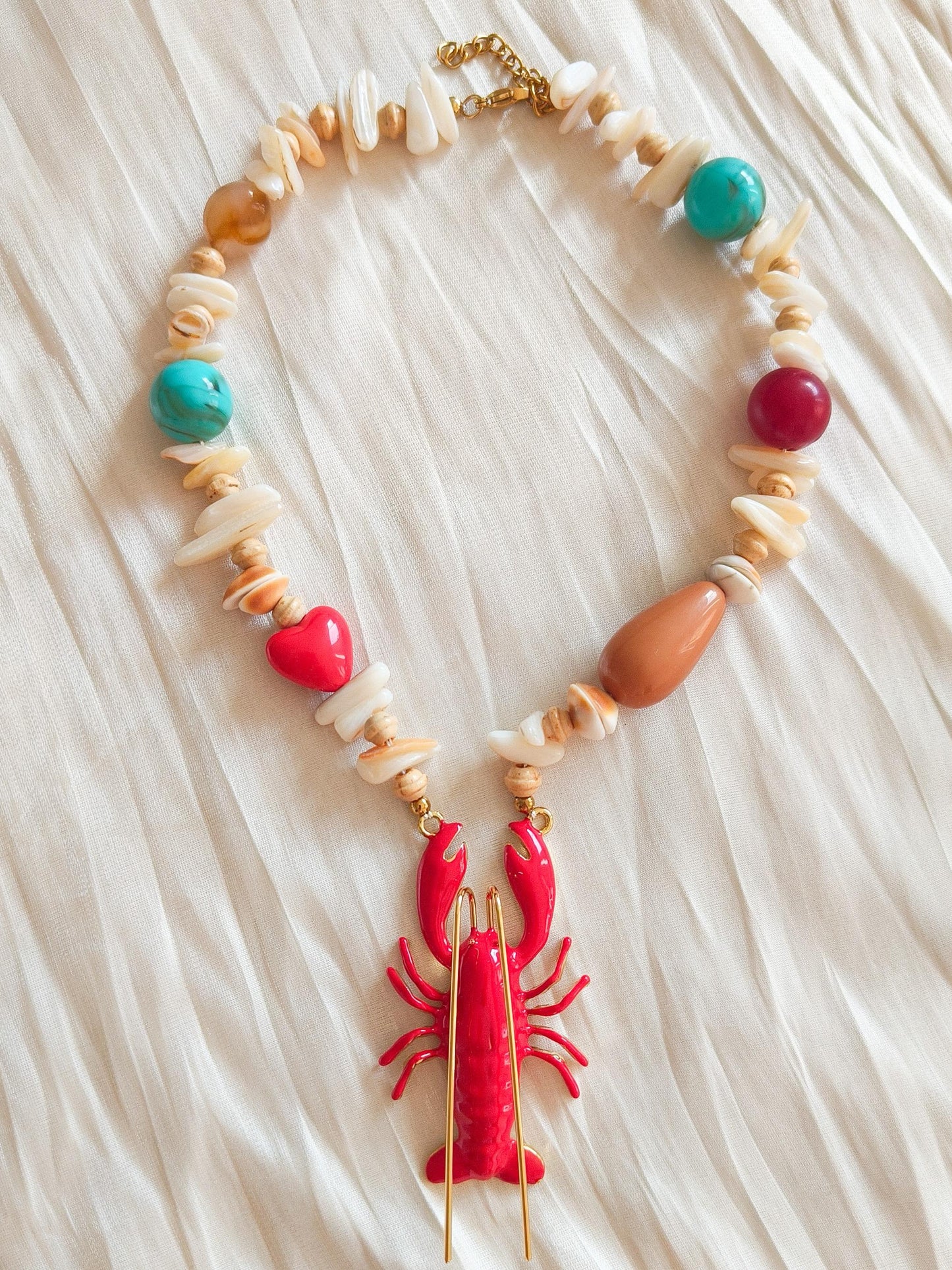 Collar bogavante grande con concha