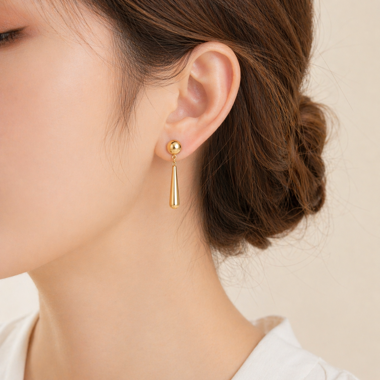 Pendientes Gota Dorada Minimal (Bolita)