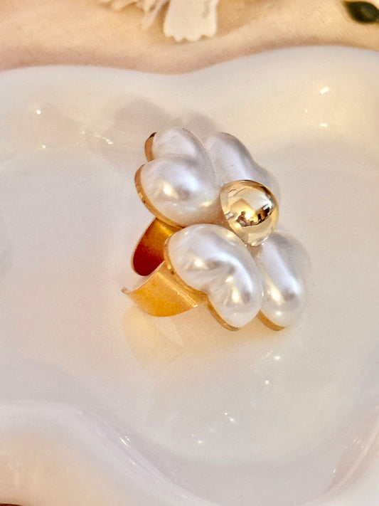 Anillo flor(grande)talla ajustable 17-18