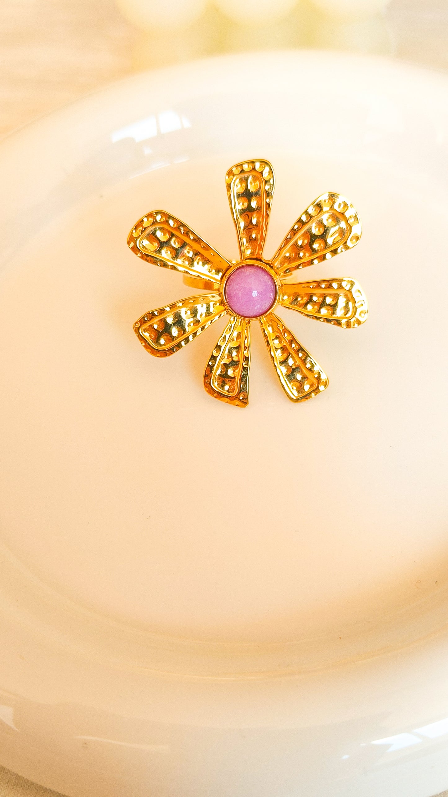 Anillo Frida Ajustable ( Flor Grande con piedra)