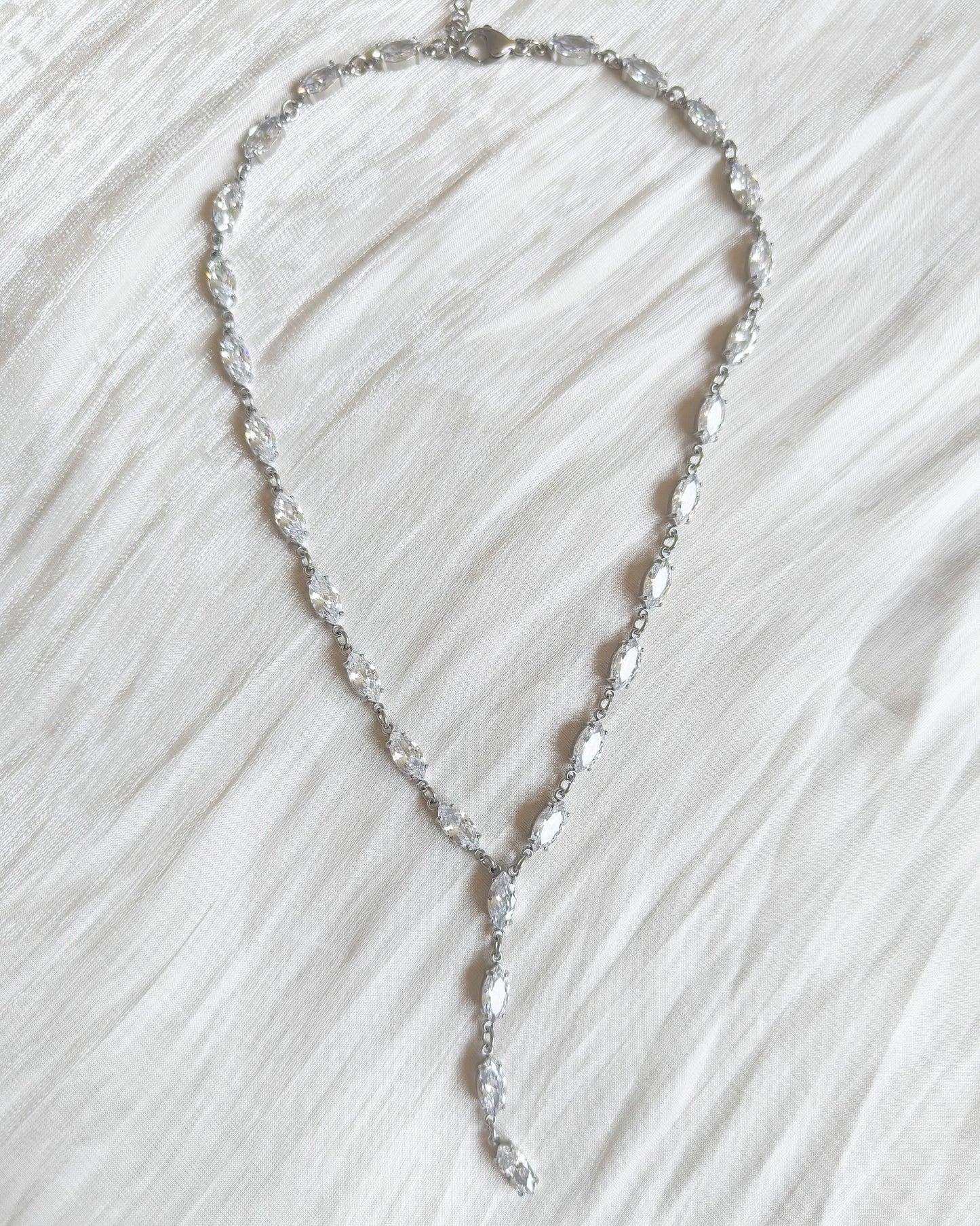 Collar Melisa gota brillo