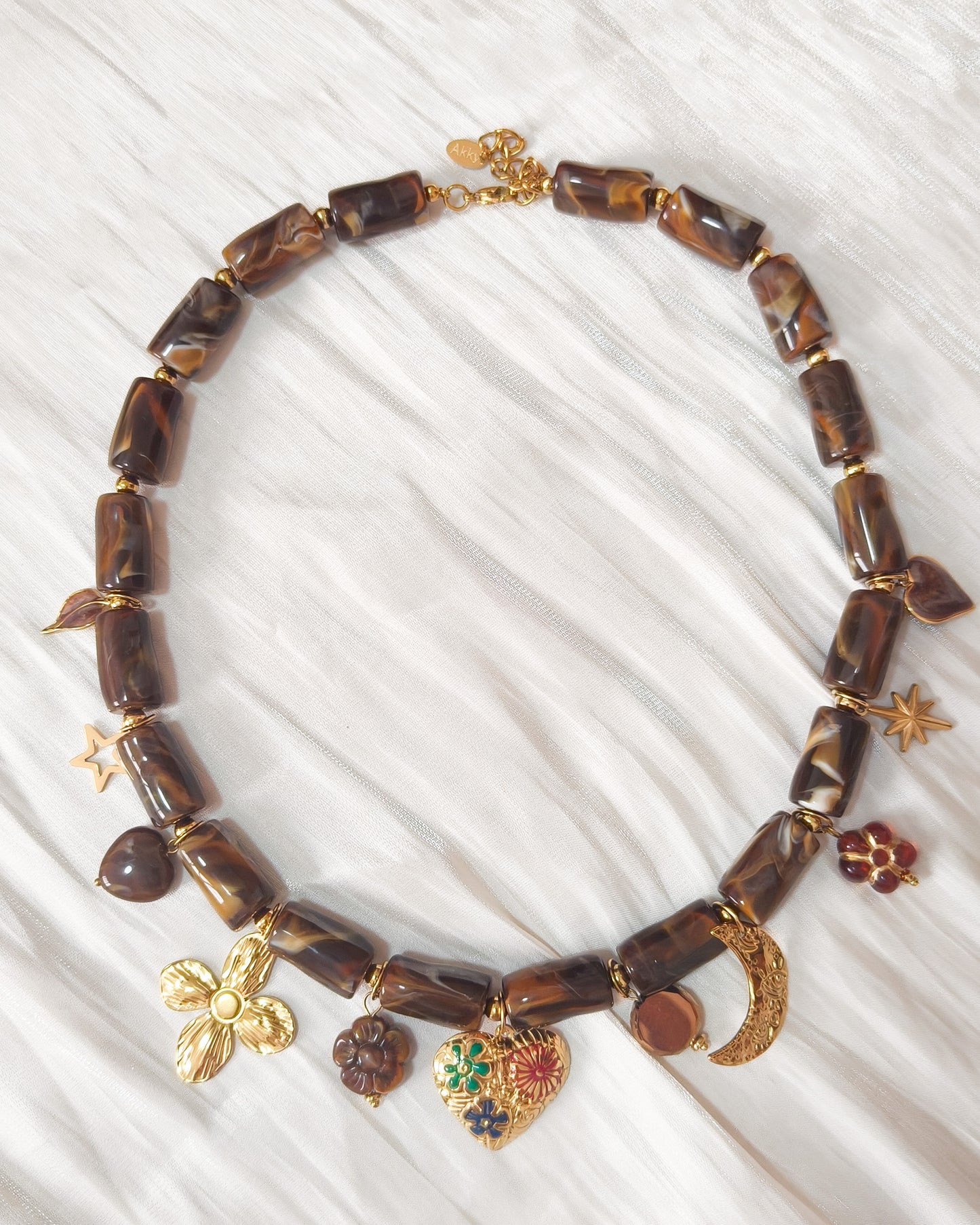 Collar Bohemia de Amuletos Elisa (corazón)