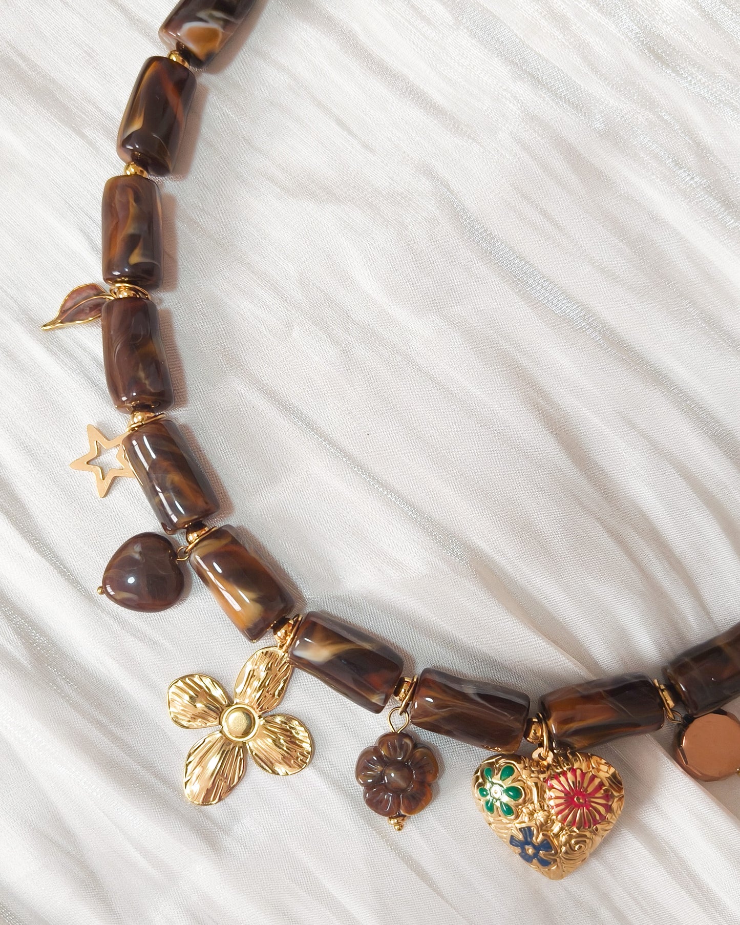 Collar Bohemia de Amuletos Elisa (corazón)