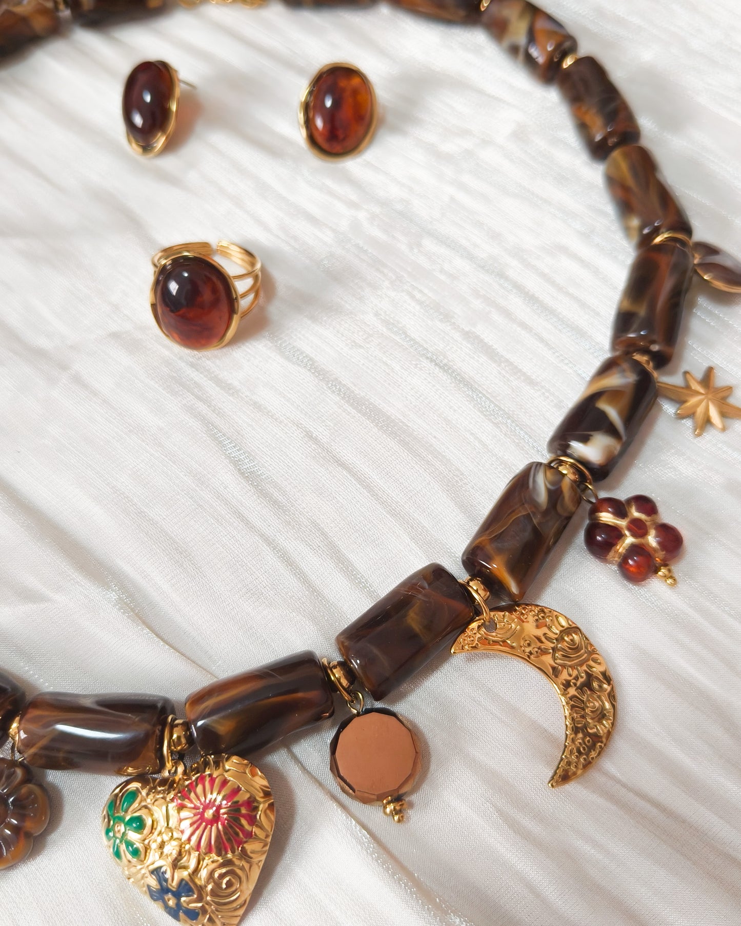 Collar Bohemia de Amuletos Elisa (corazón)