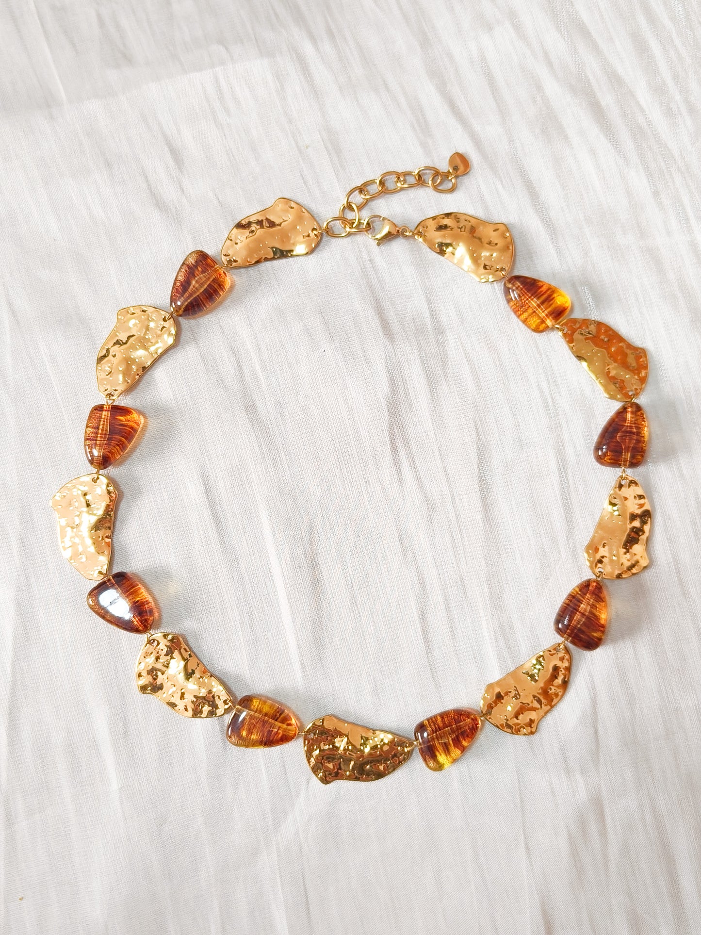 Look luz dorado de LunaAmbar ( collar + pulsera)
