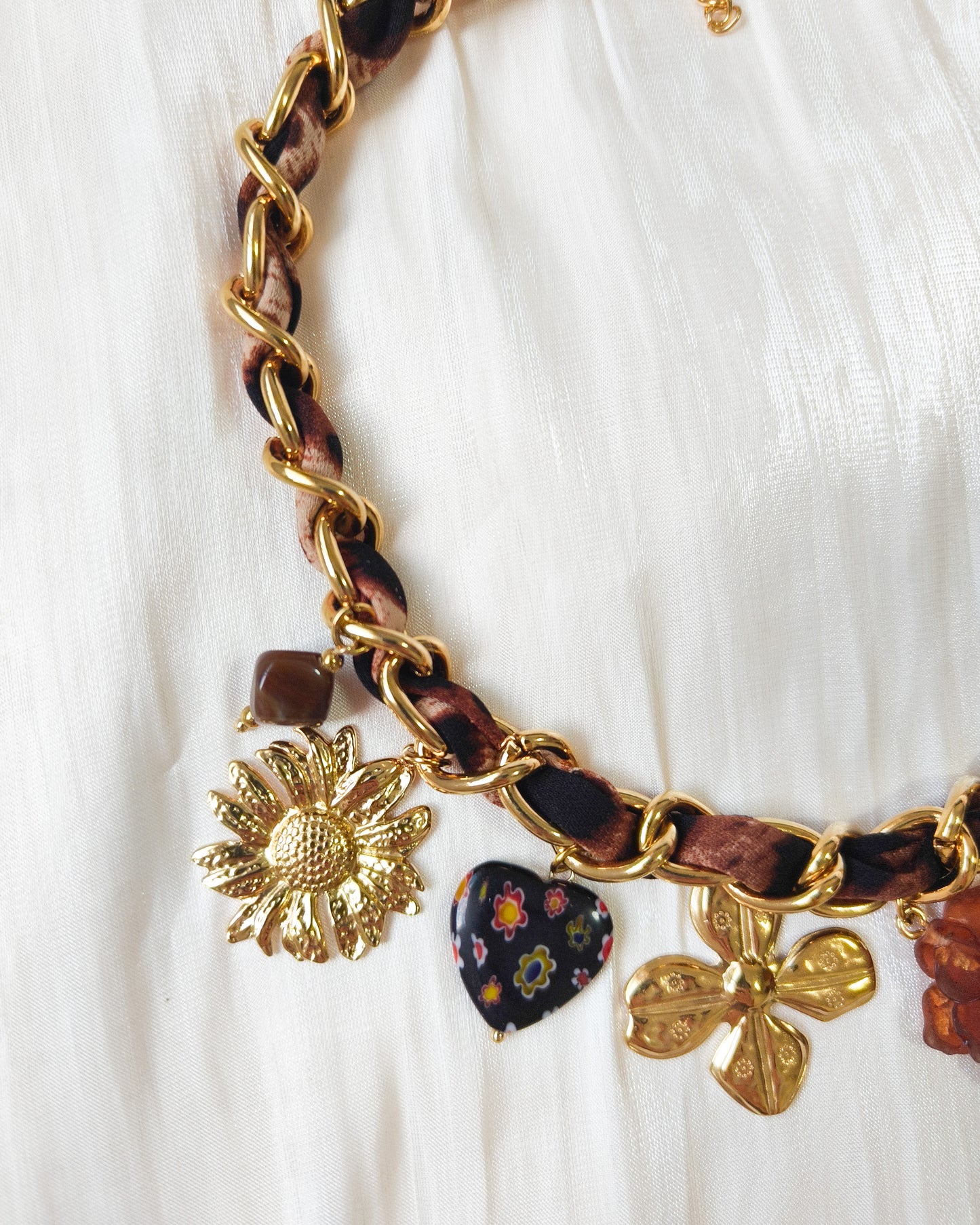 Collar cadena Boho Trenzado con flores