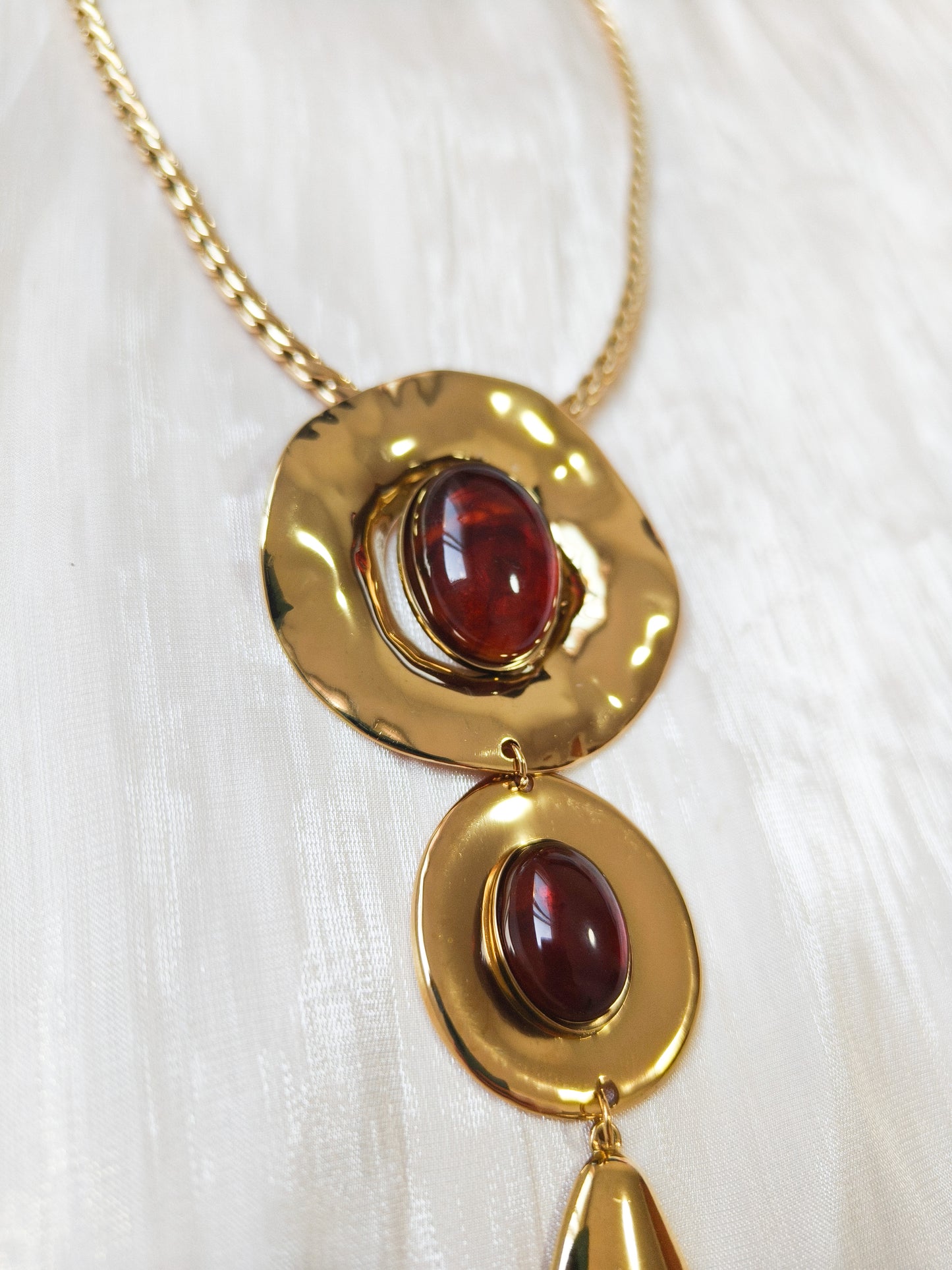 Collar Trilogía con efecto piedra