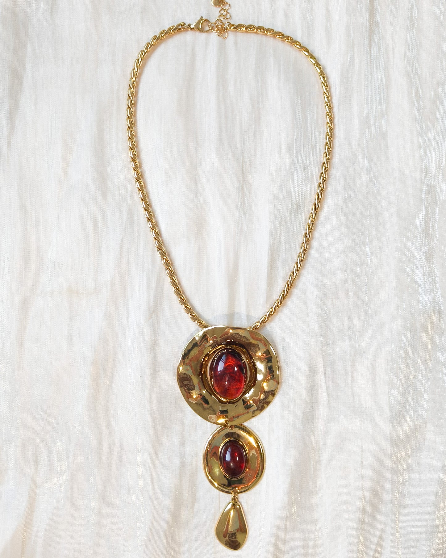 Collar Trilogía con efecto piedra