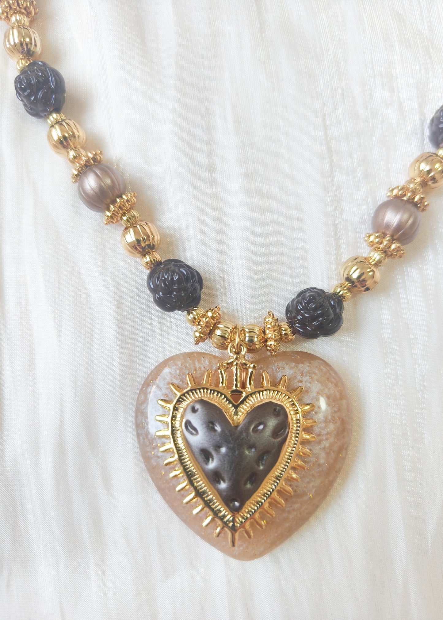 Collar Corazón Chocolate