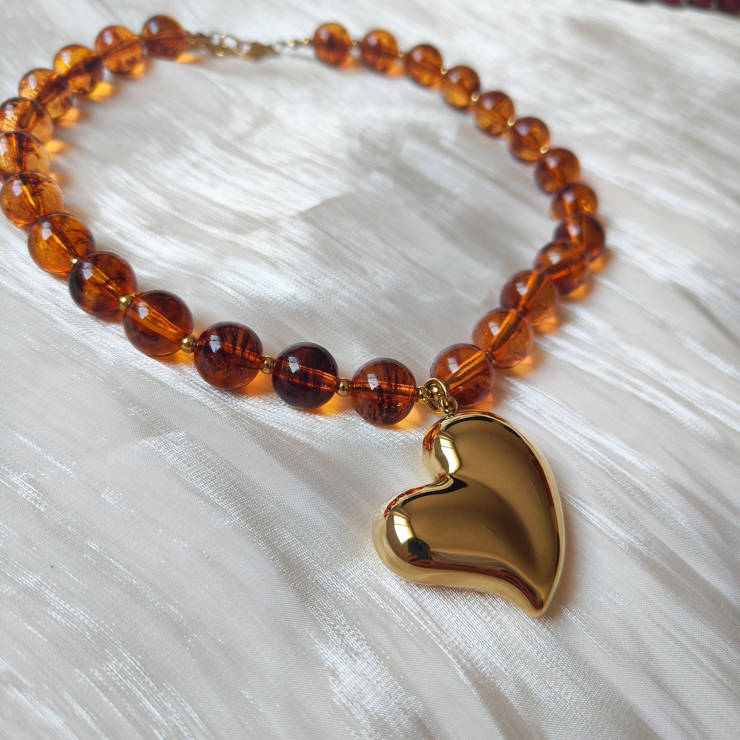 Collar Corazón Caramelo