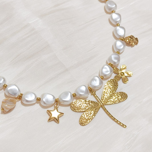 Collar Libélula Dorada