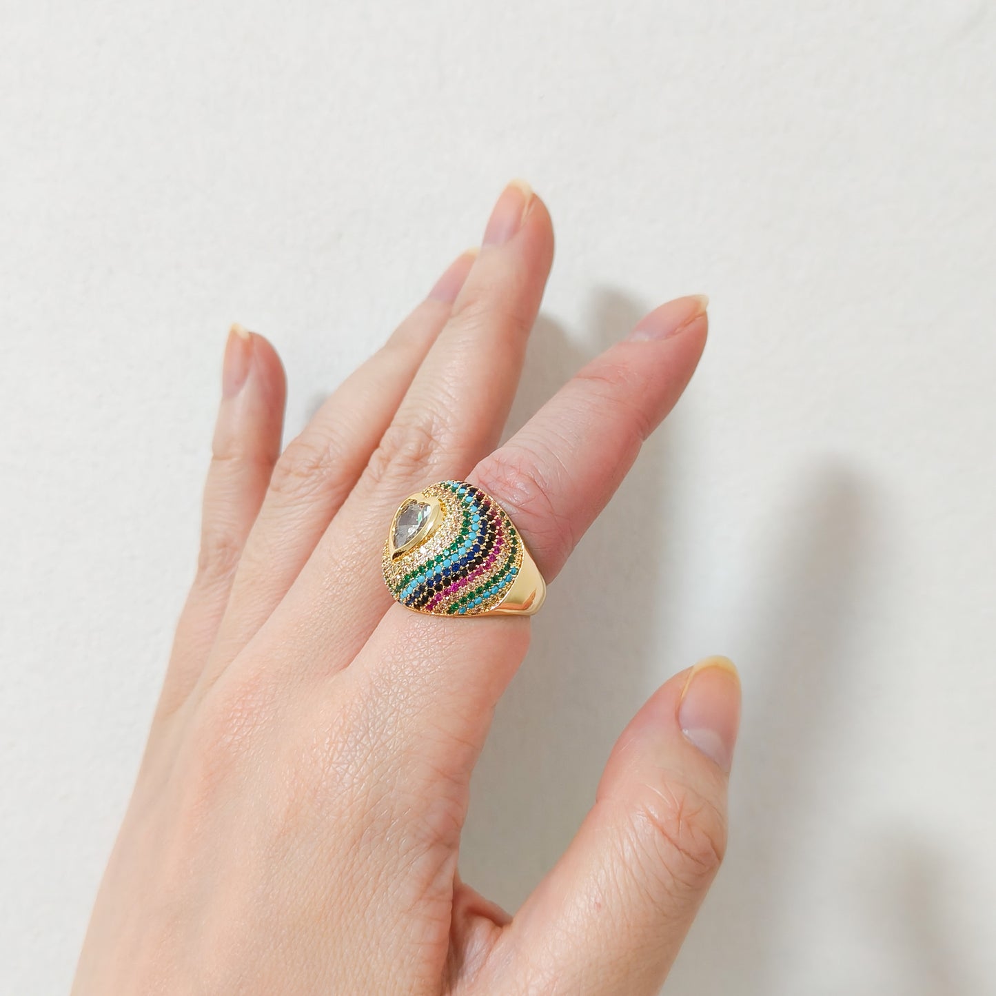 Anillo Corazón Arcoíris Luna Ibiza