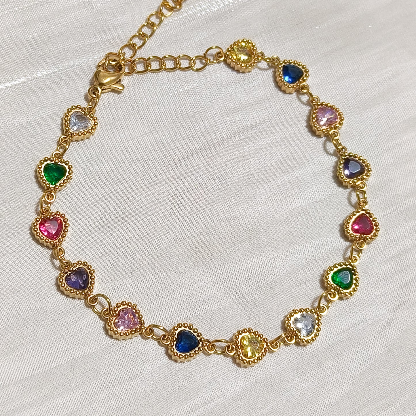 Pulsera Mina Corazones Arcoíris y Claras