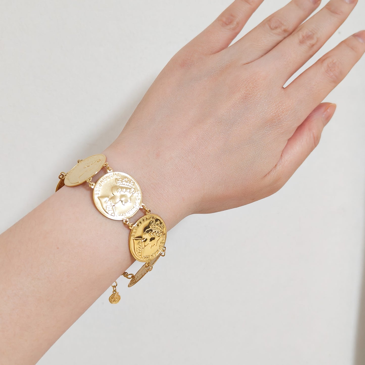 Pulsera Ancha Moneda Roma