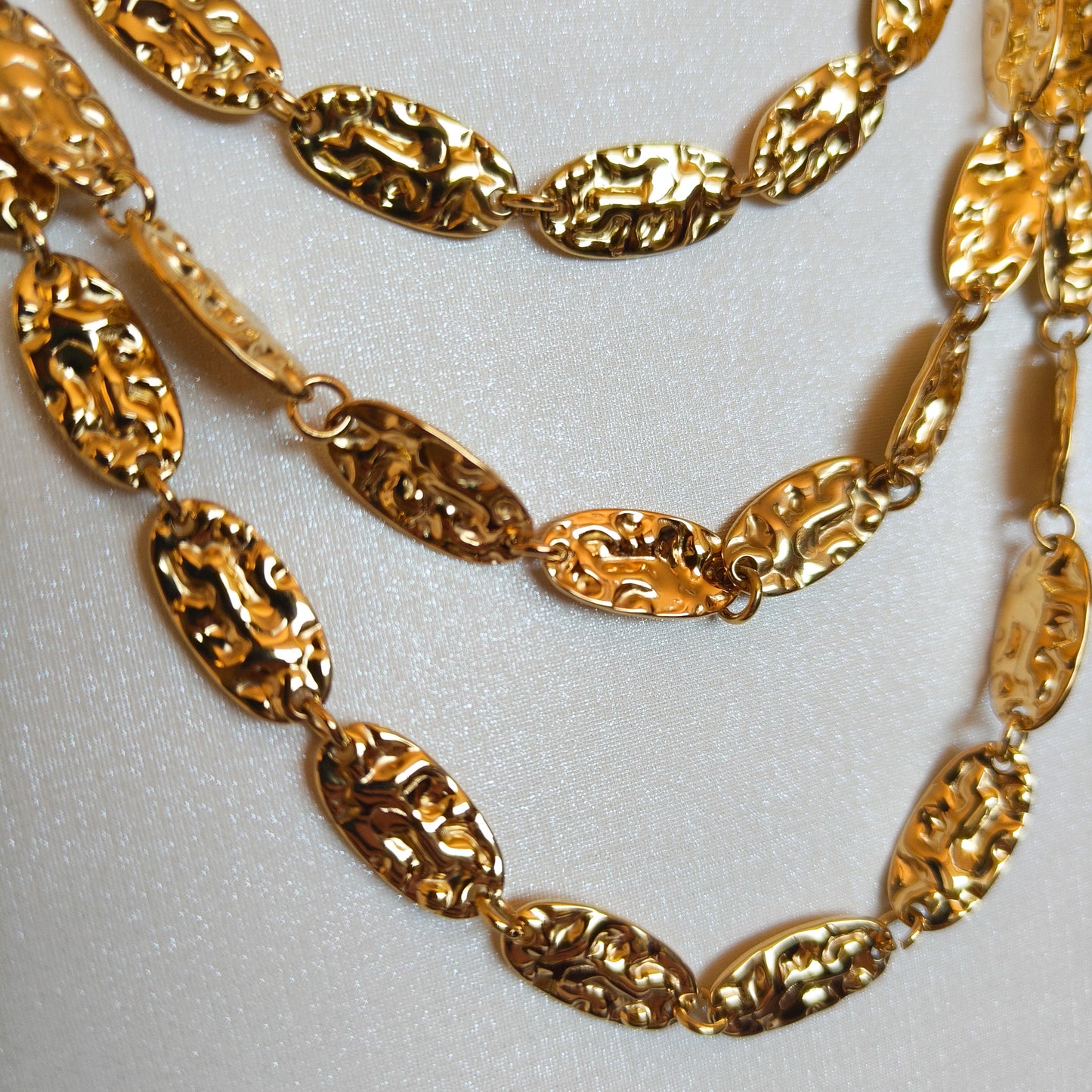 Collar Multicapa Luna Dorada Roma