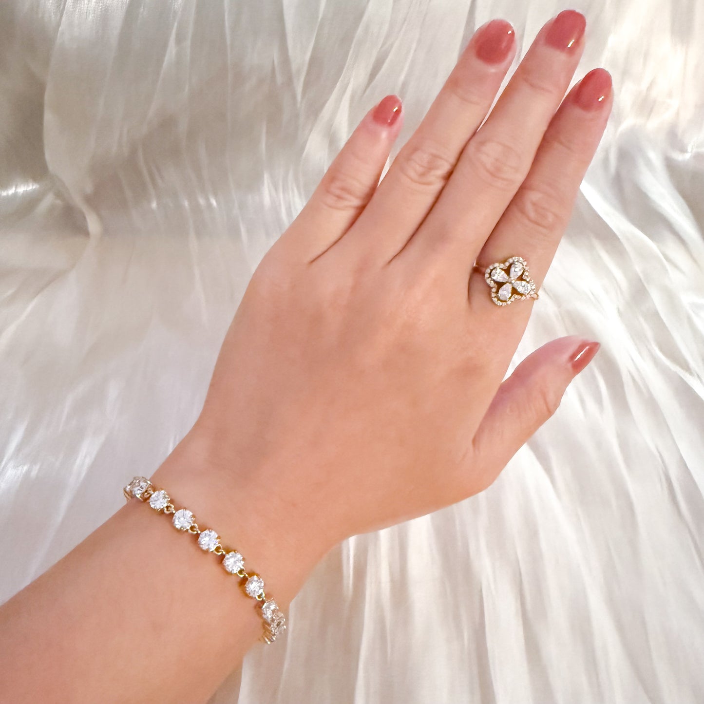 Anillo Flor Marrakech Ajustable (Brillo trébol)