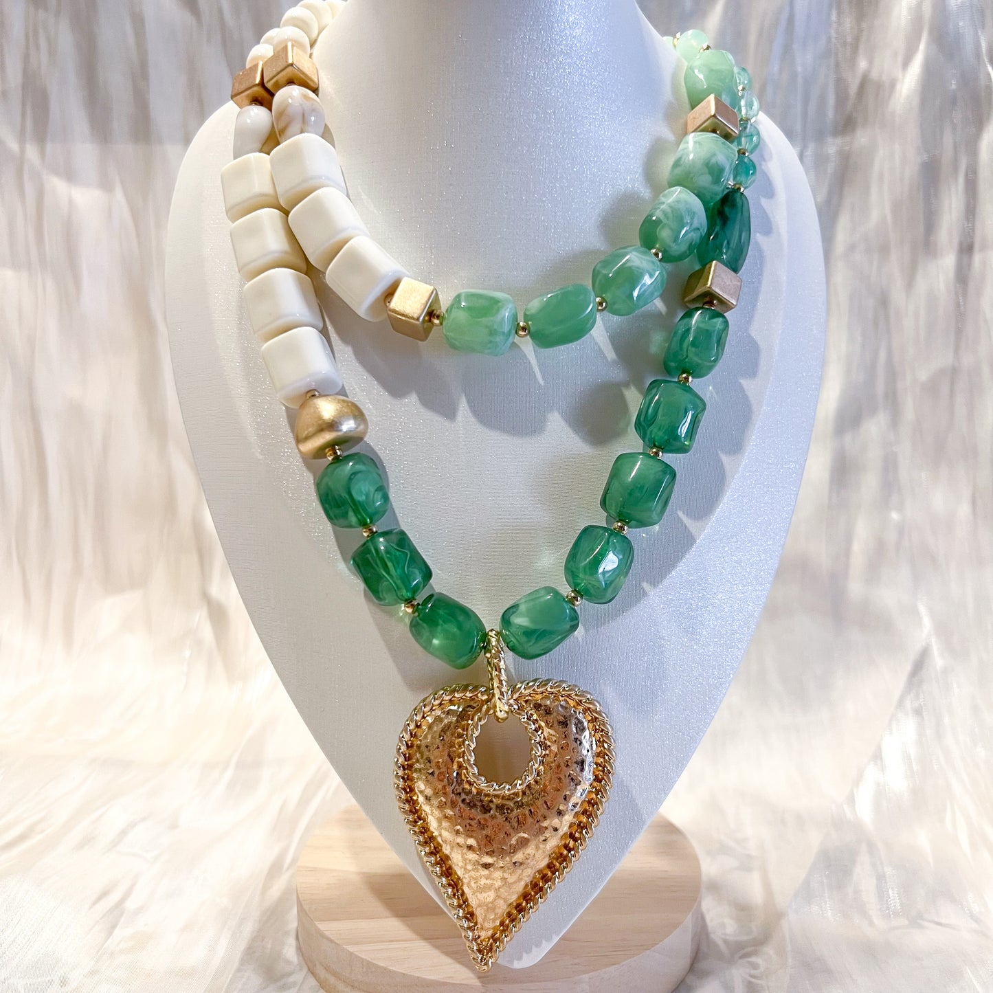 Collar Verona Corazon Verde