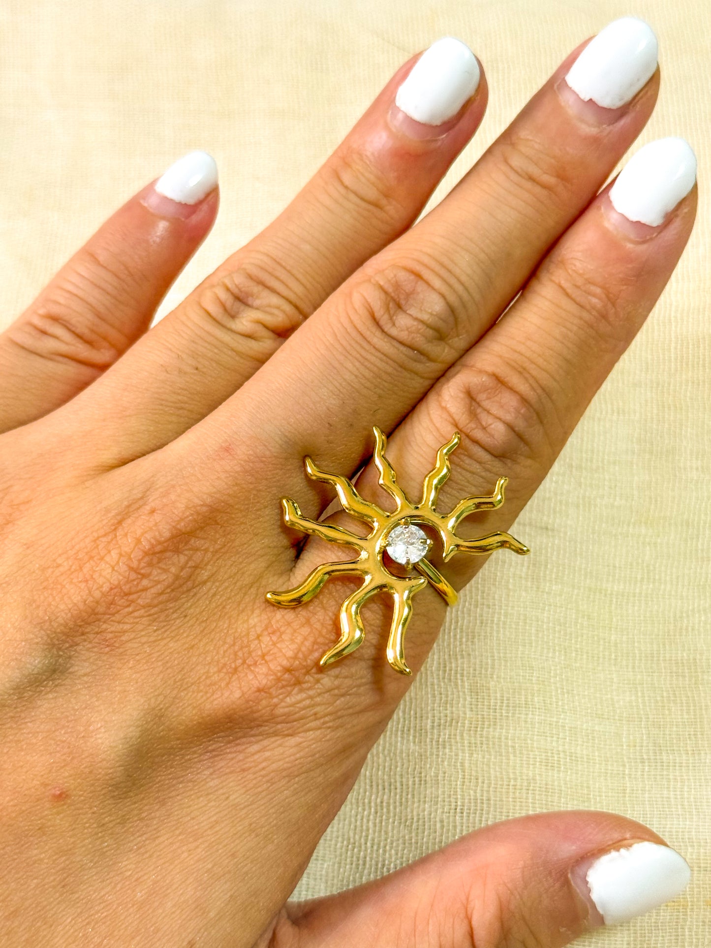 Anillo Ajustable Sol Radiante