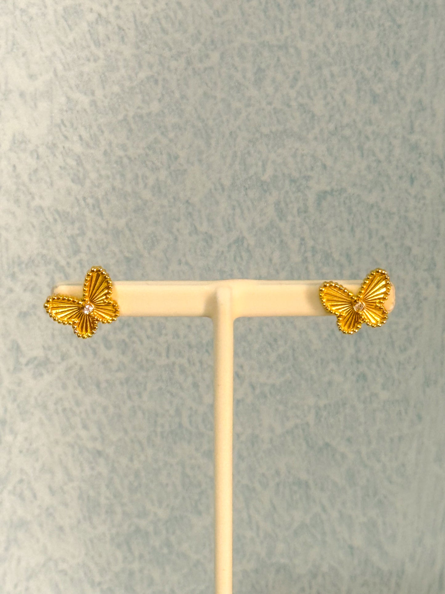 Pendientes Mariposa Dorada