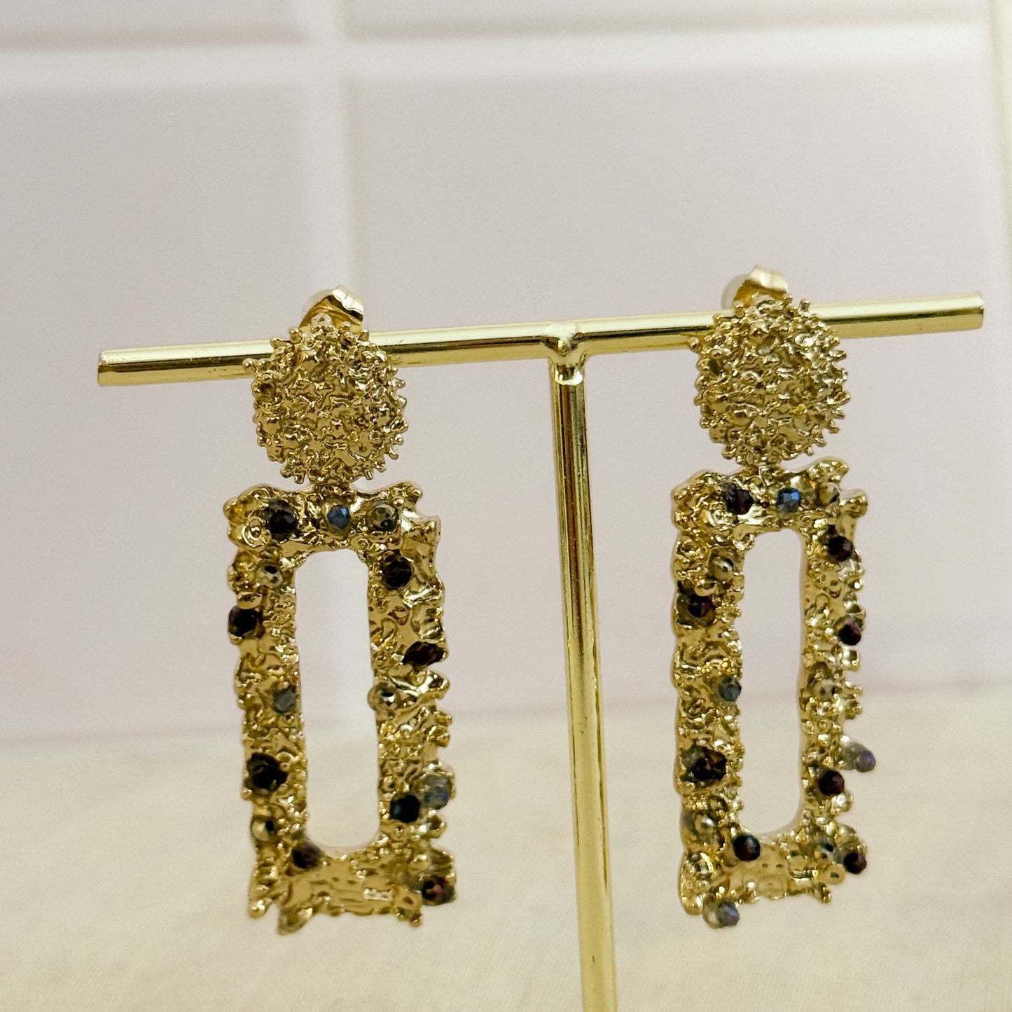 Pendientes Brillo Urbano (Rectángulo Dorado) – Acero Inoxidable