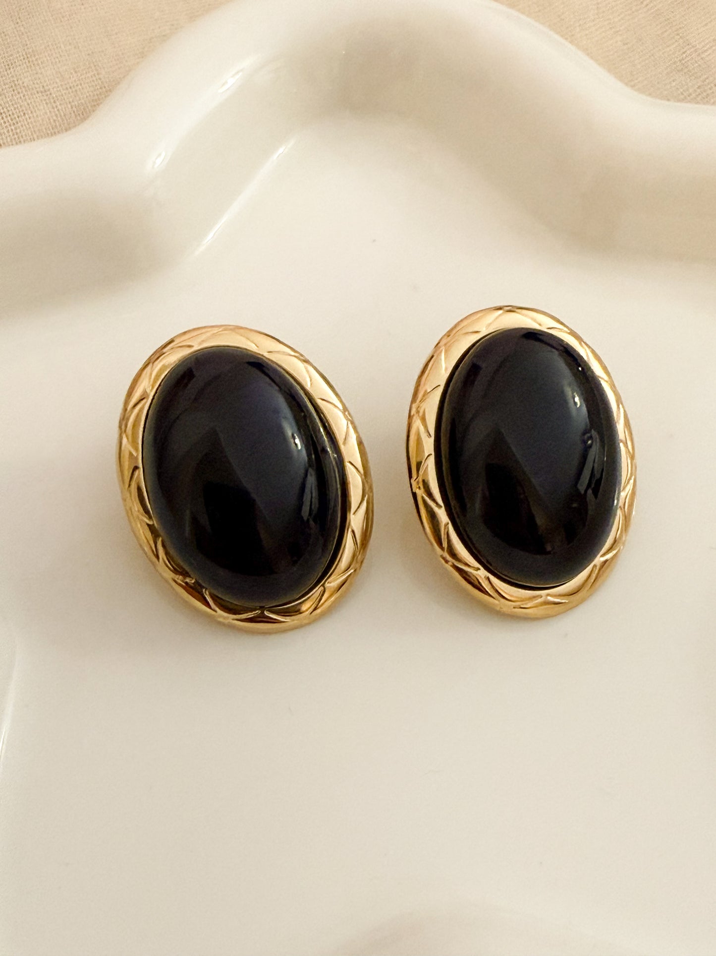 Pendientes Nocturno(Óvalo Vintage)– Acero Inoxidable