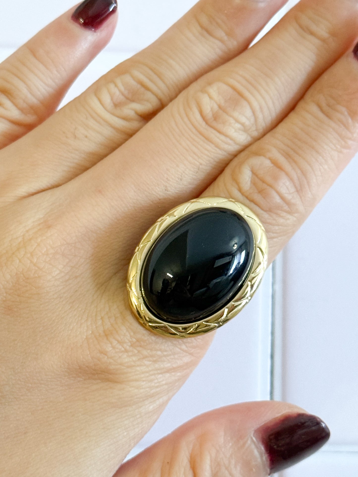 Anillo Nocturno(Óvalo Vintage)– Acero Inoxidable