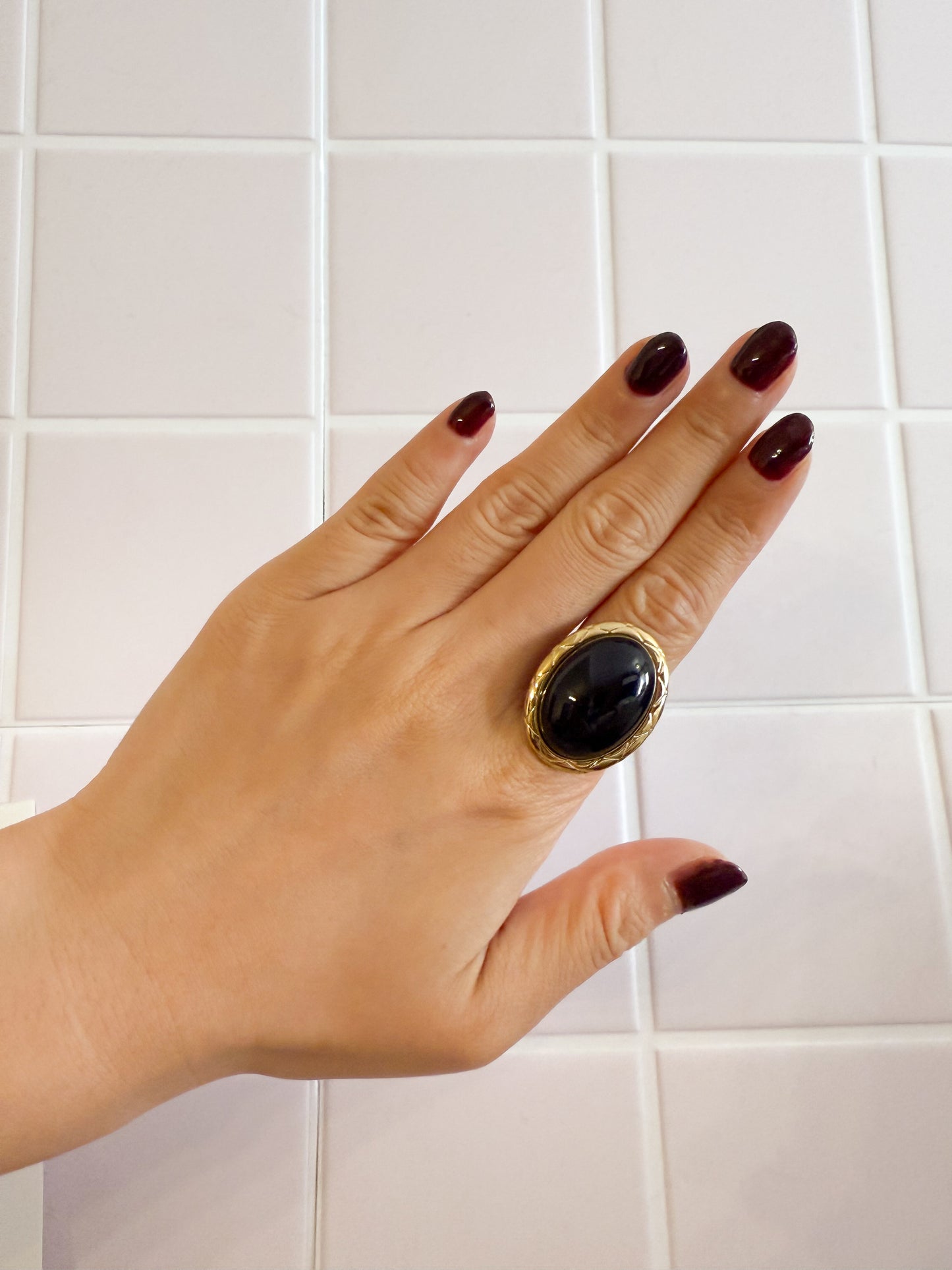 Anillo Nocturno(Óvalo Vintage)– Acero Inoxidable
