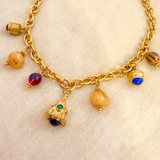 Collar Amuleto Dorado(Charms de color vintage)– Acero Inoxidable