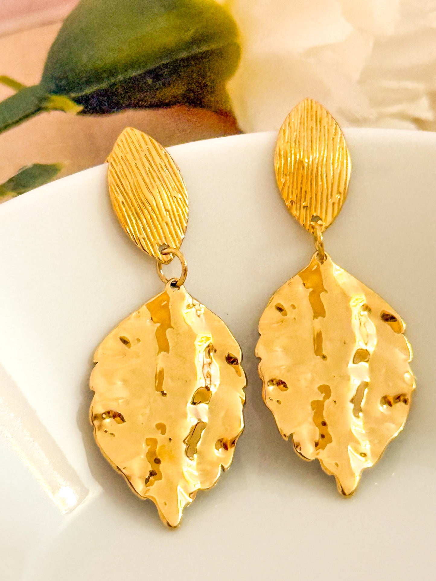 Pendientes Hoja Dorada(Textura natural) – Acero Inoxidable