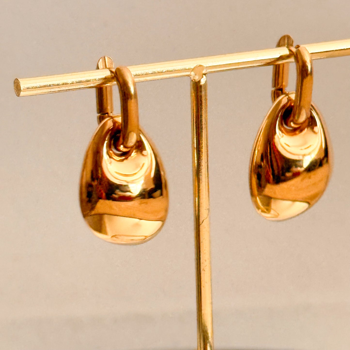 Pendientes Gota de Sol(Acero inoxidable dorado)