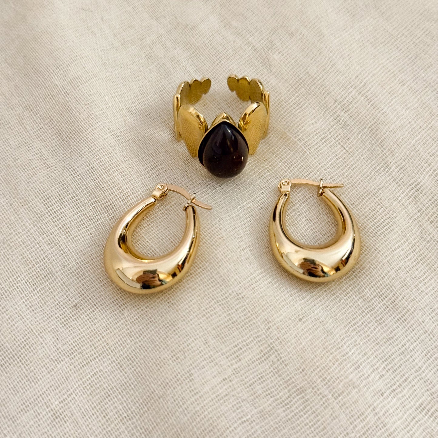 Pendientes Aura Dorada(Aros sólidos)