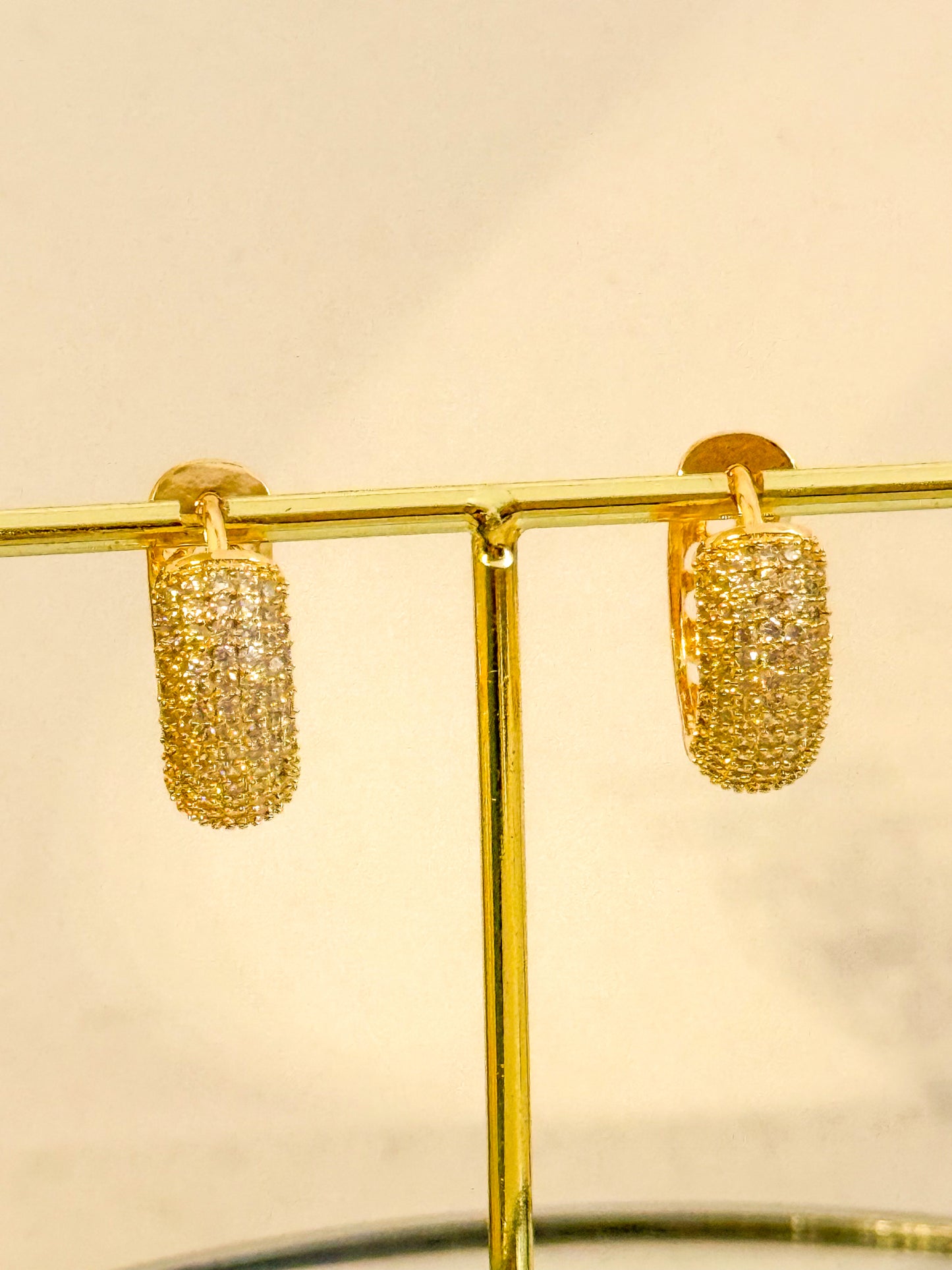 Pendientes Bruma de Luz( Aro Brillo Dorado / Plateado)