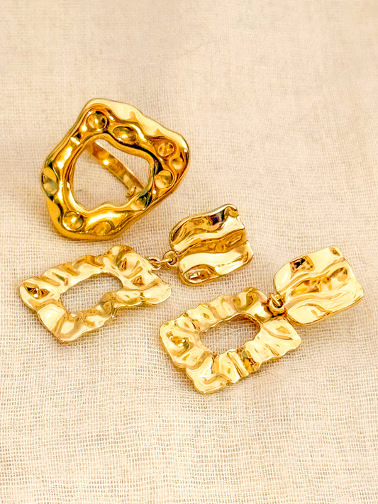 Pendientes Ondas Doradas(Textura orgánica)