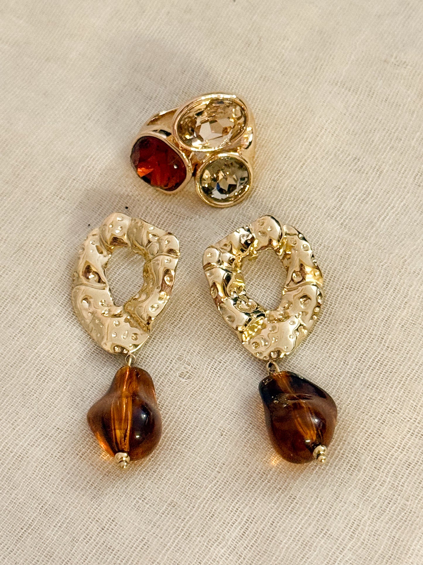 Pendientes Sol Ámbar (Textura Orgánica)