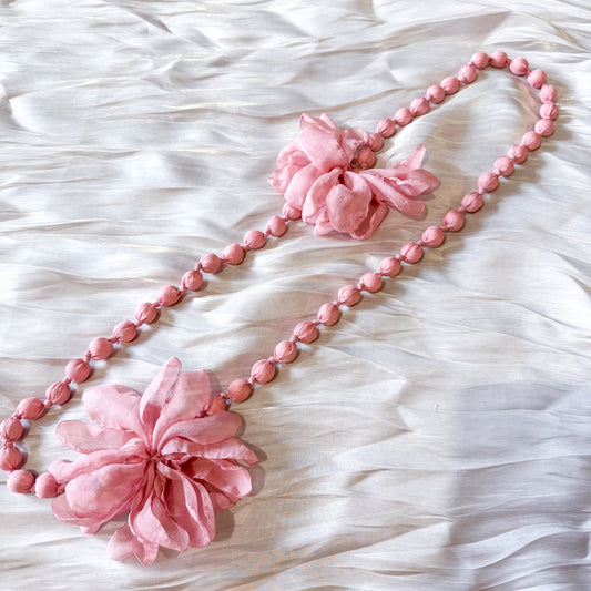 Collar Rosa de Seda (Flor)