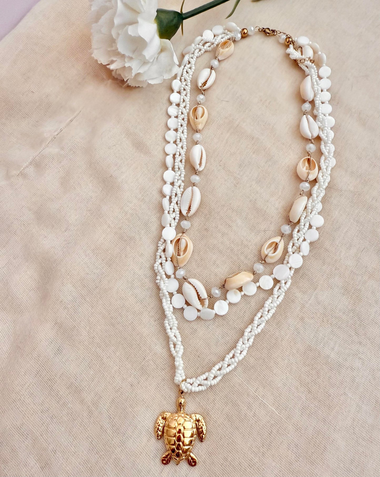 Collar de tortuga de triple cadena