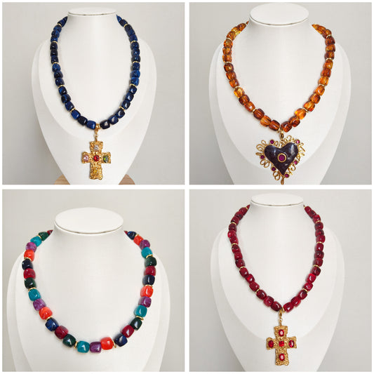 Collar Acero cubito 5 colores