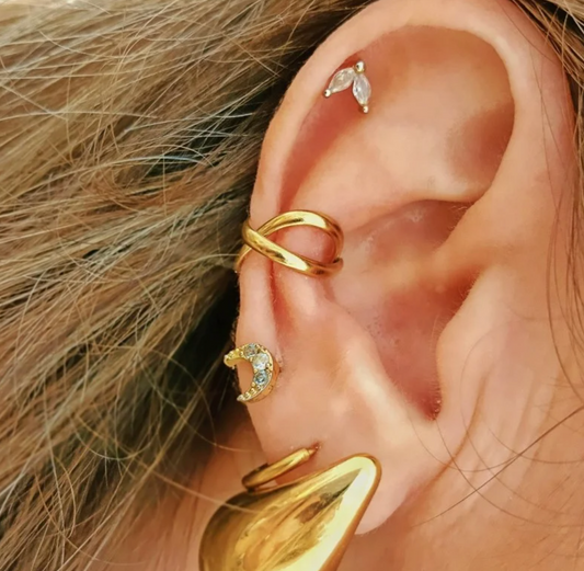 Cuff Nudo Dorado