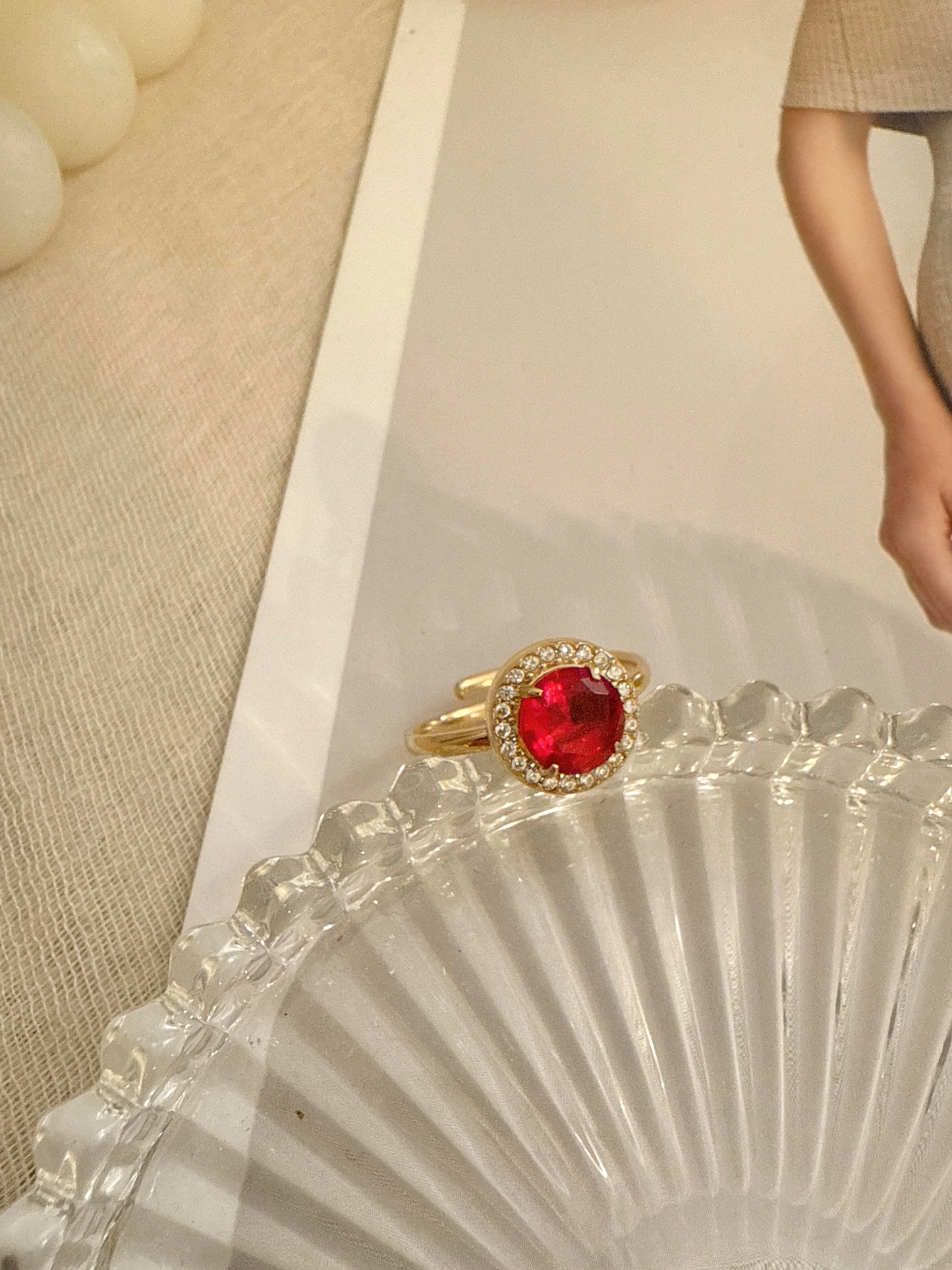Anillo Brillo Redondo ajustable (3 colores)