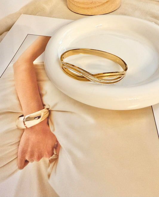 Pulsera rígida infinito
