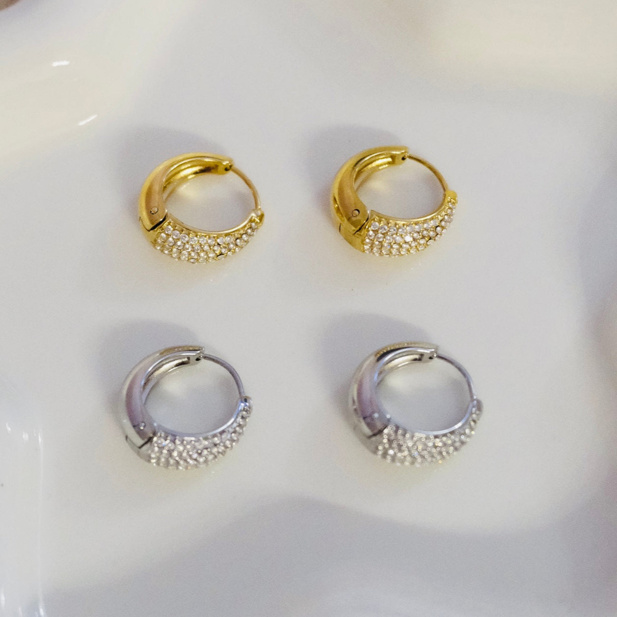 Pendiente gota con brillo