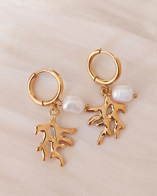 Pendiente coral con perla original (aro)